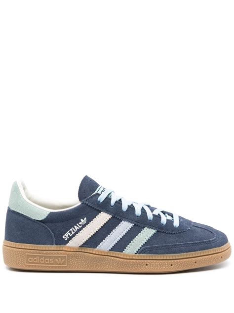 adidas schoenen blauw bruin